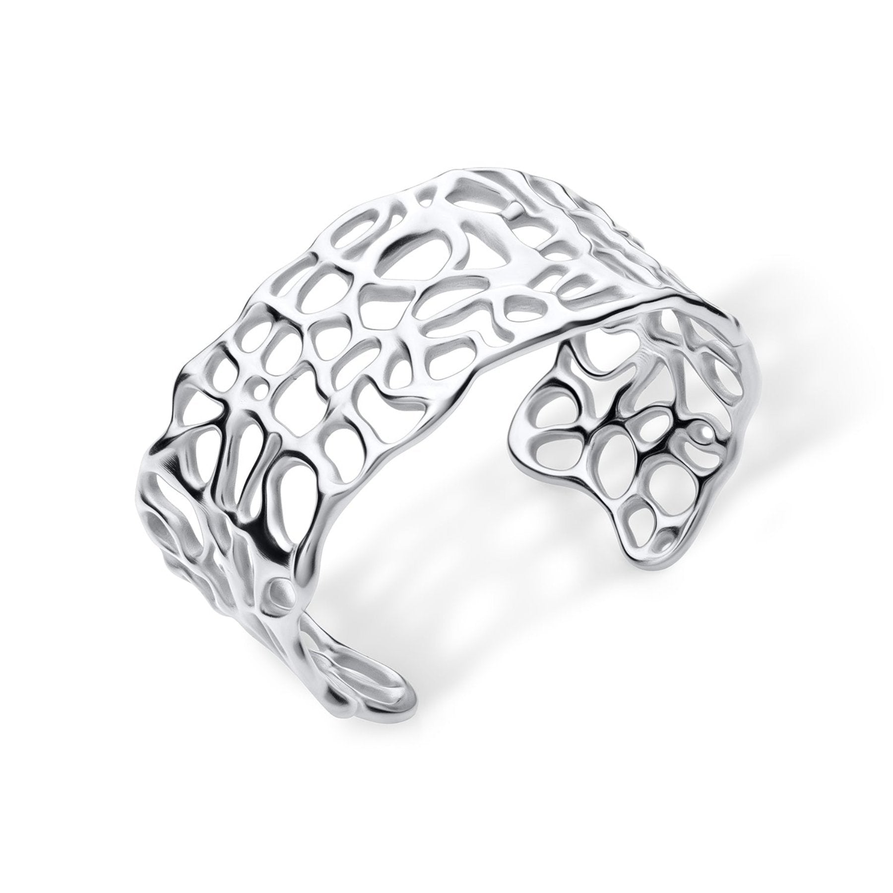 Colette Cuff (RTS)