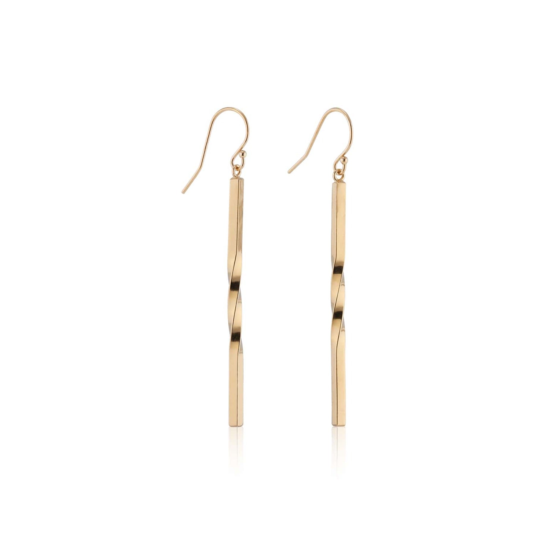 Minimalist vertical bar-shaped earrings with a single twist in the center and a fish hook ear wire in 18k gold vermeil.